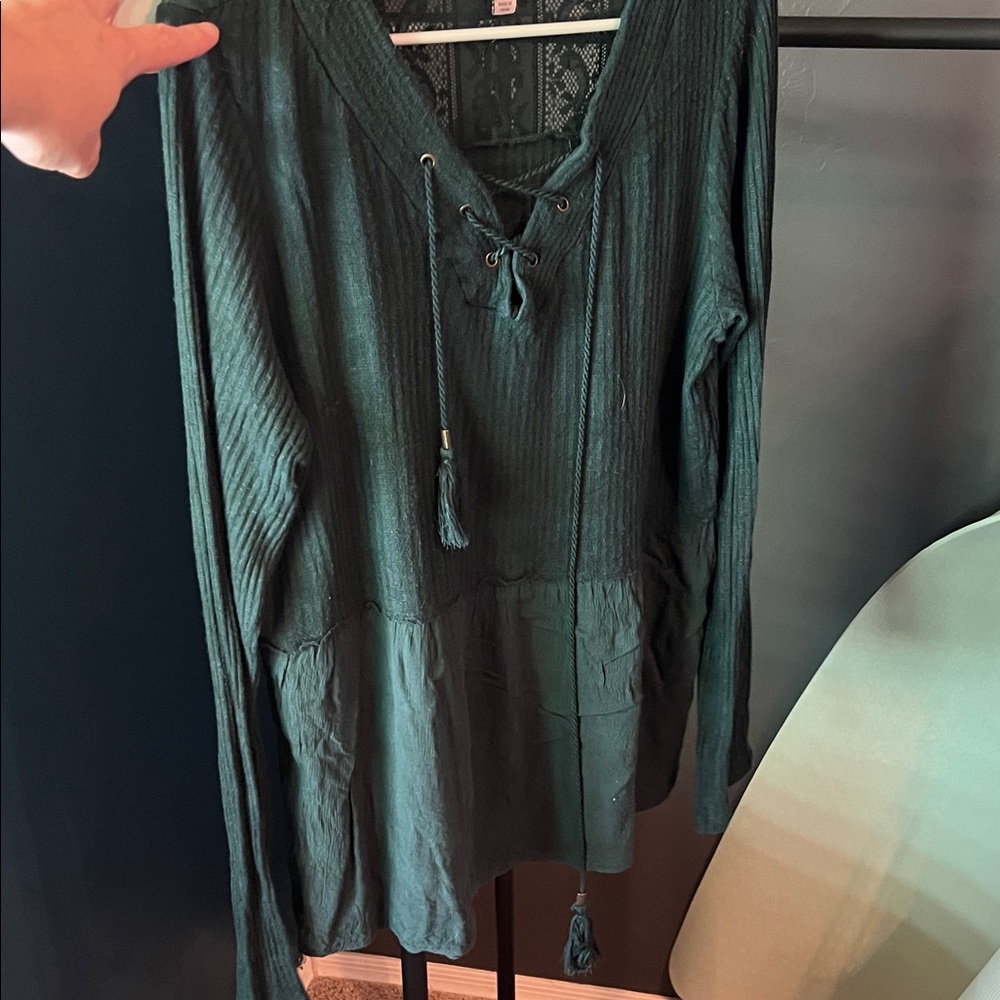 Knox Rose Teal and Black Lace Detail Top